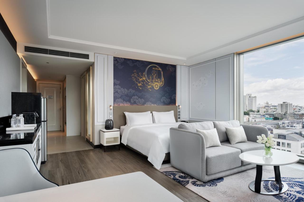Grande Centre Point Surawong Bangkok Hotell Eksteriør bilde Deluxe Suite