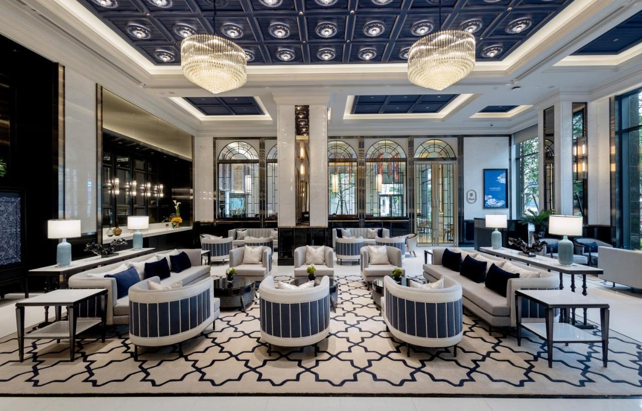 Grande Centre Point Surawong Bangkok Hotell Eksteriør bilde The lobby of the hotel